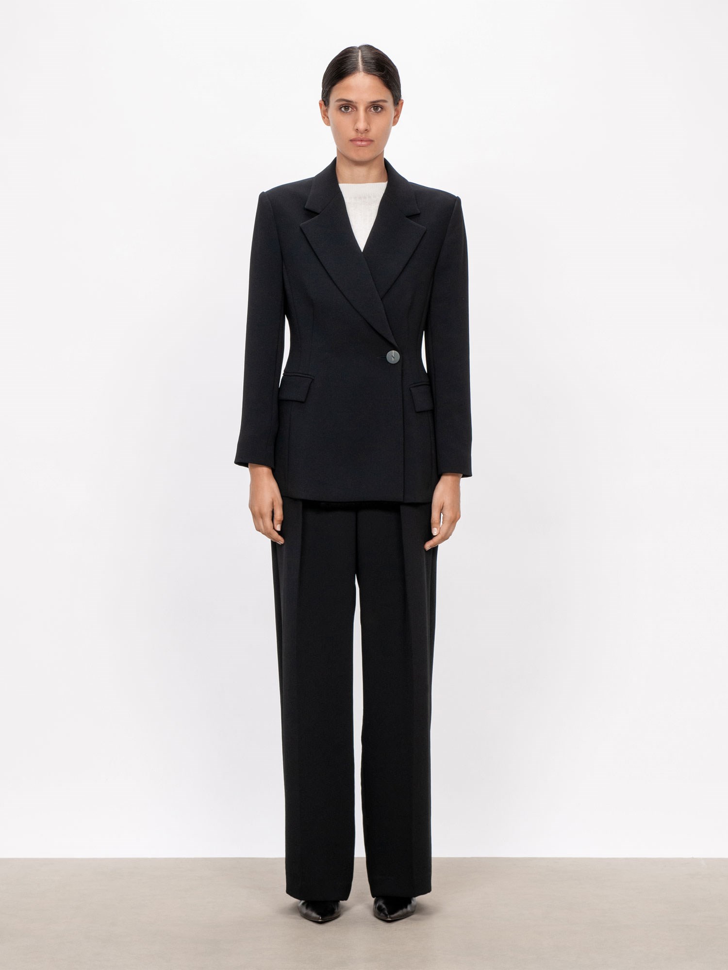 Triple Crepe Blazer | Buy Jackets and Coats Online - Veronika Maine